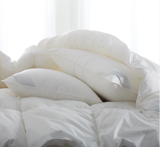 Bergen Down-Free Pillow